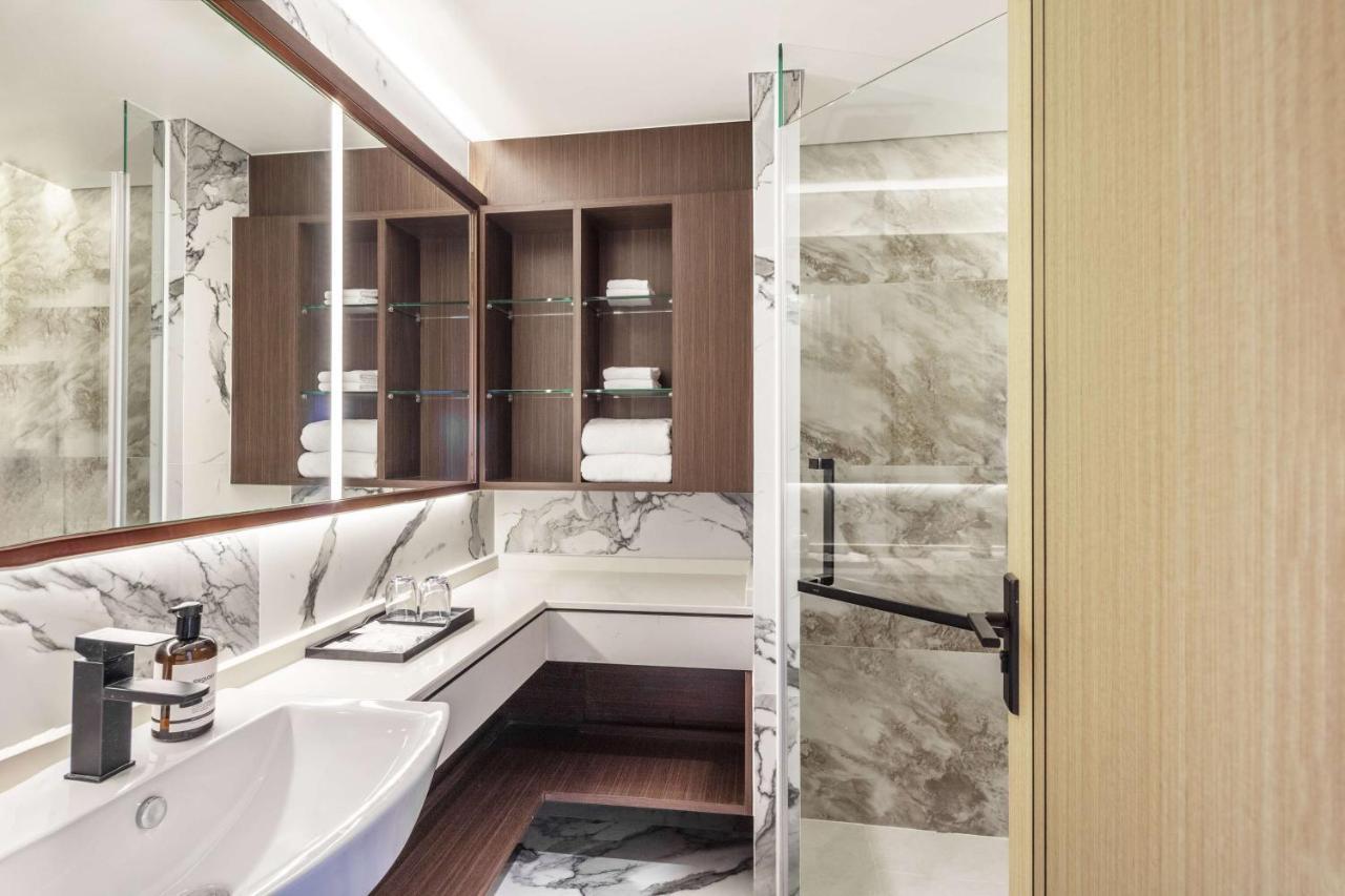 Best Western Click Sathorn 11 Bangkok Ngoại thất bức ảnh