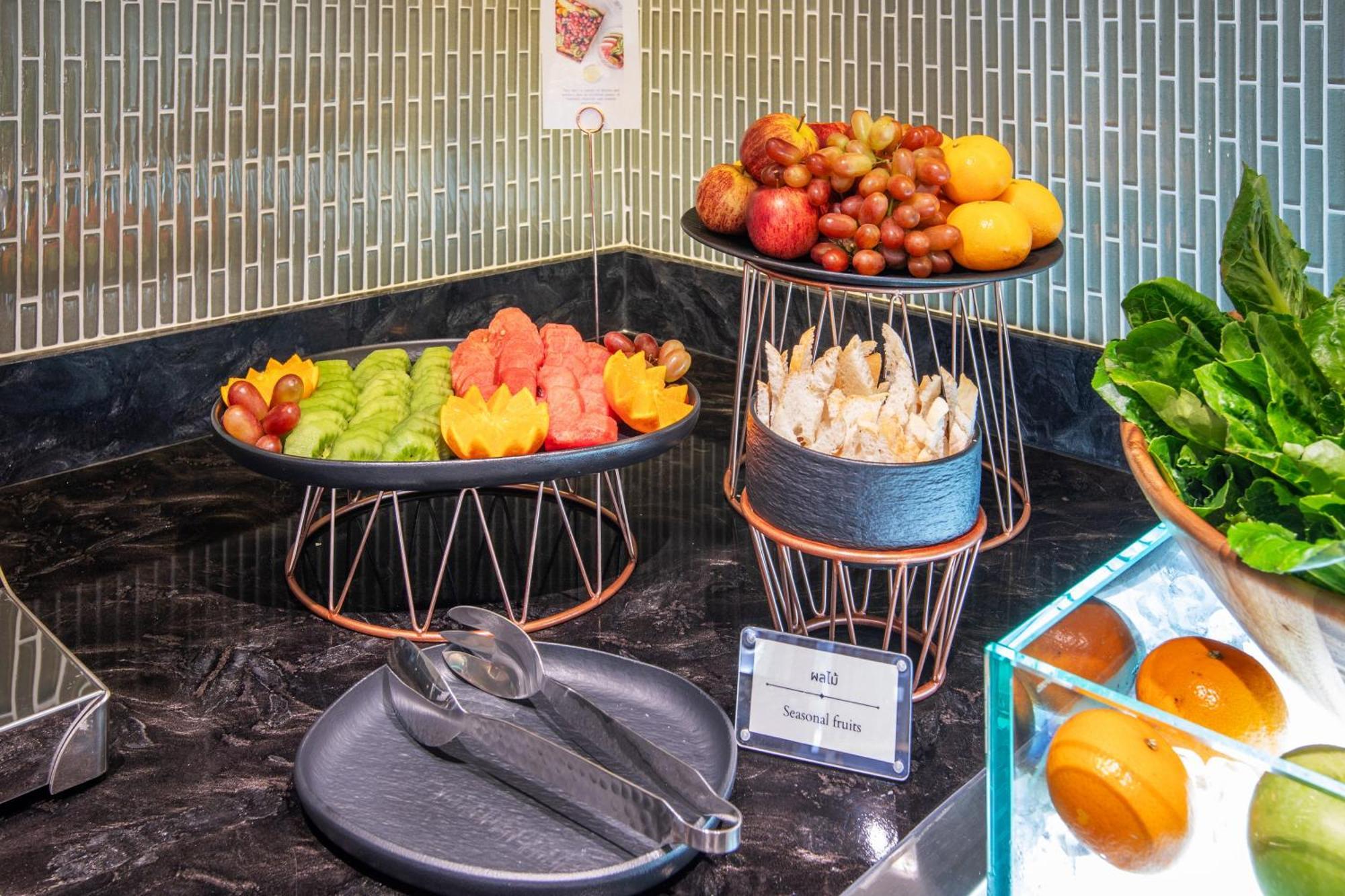 Best Western Click Sathorn 11 Bangkok Ngoại thất bức ảnh